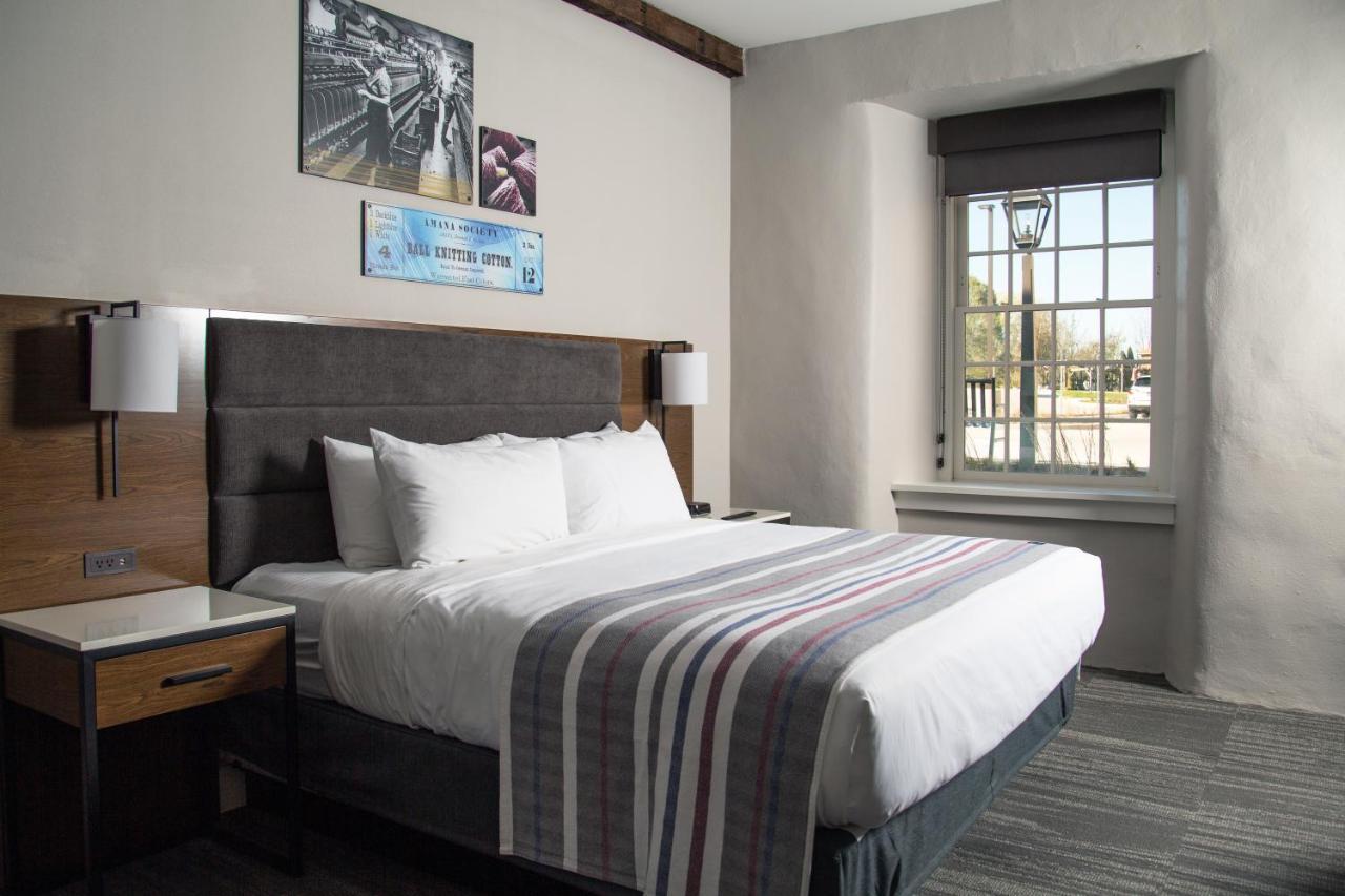 Hotel Millwright Amana ภายนอก รูปภาพ